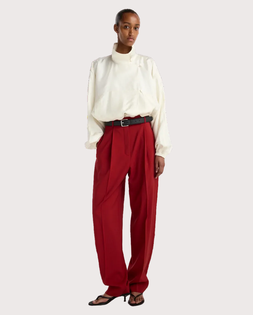 Daria Single Pleat Tapered Trousers Carmine