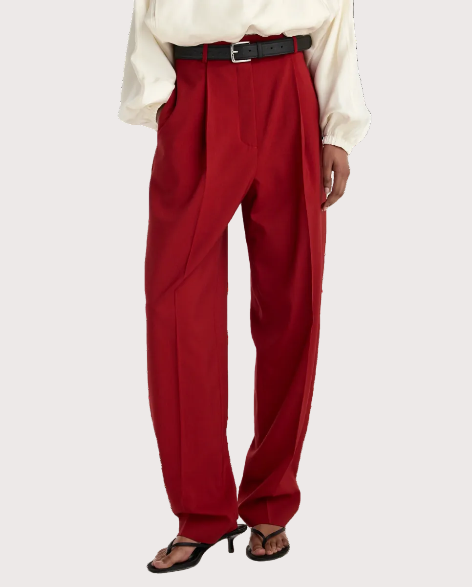 Daria Single Pleat Tapered Trousers Carmine