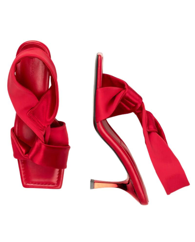 Jet Set Heels Fiery Red – Diverse