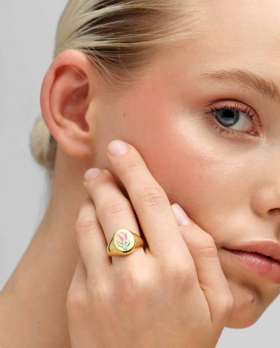 WILHELMINA GARCIA Tulip ring gold front-Diverse