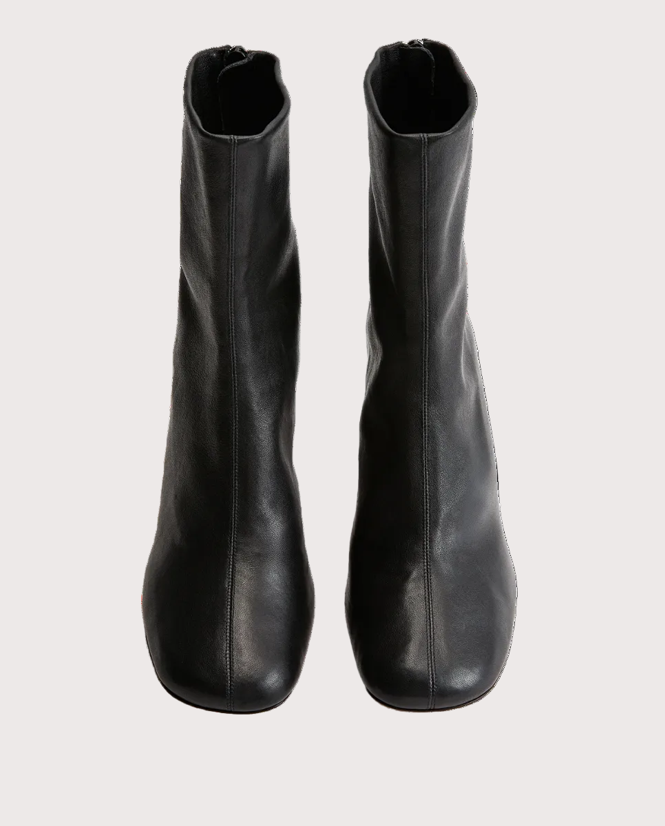 Mica Glove Boot Black