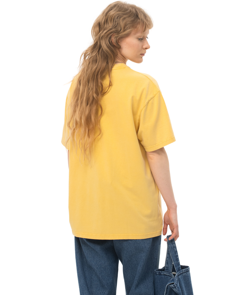 Every Body Loves T-Shirt Yellow