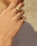 WILHELMINA GARCIA Yin Yang ring blue lookbook-Diverse